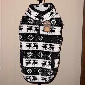 NWT Little Paws Acres Fair Isles Dancing Deer Snowflakes Fleece Dog Jacket Sz L